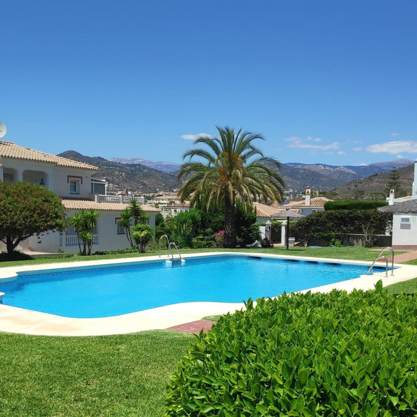 Enjoy Torrox Apartment Екстериор снимка