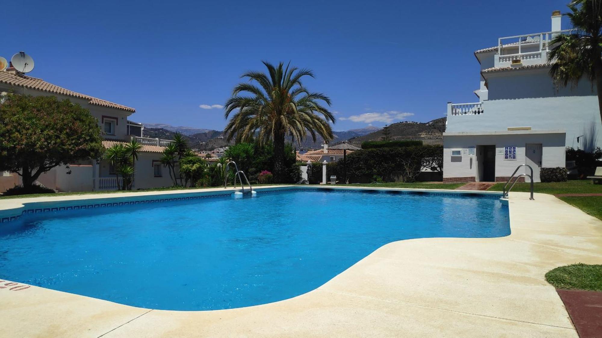 Enjoy Torrox Apartment Екстериор снимка